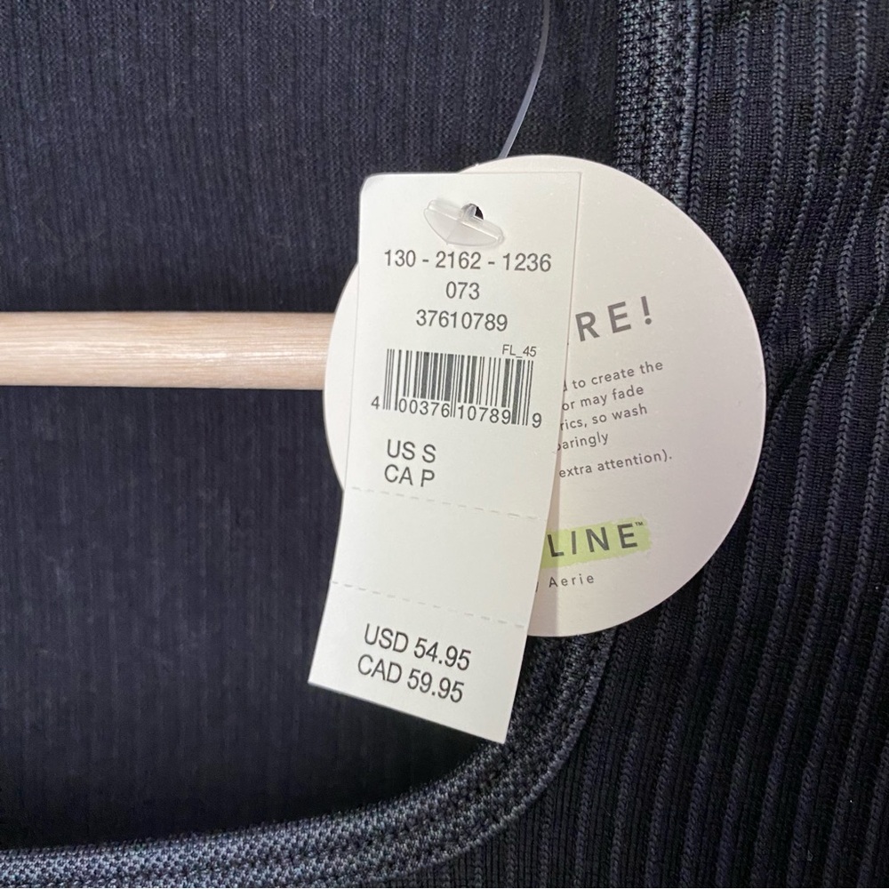 NWT Offline by Aerie Crop Ribbed Top - Picture 4 of 4